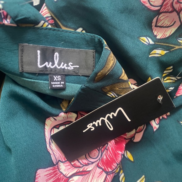 NWT Lulus XS Swing Floral Mini Bell Split Sleeves Dress - Picture 3 of 11